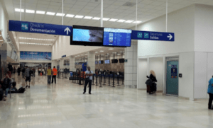 Cancelan vuelos en aeropuerto de Veracruz por nevadas en EU y norte del país