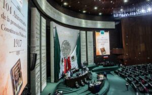 Diputados declaran constitucional reforma para acotar el fuero presidencial