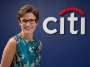 Venta de Banamex iniciará en primavera, anuncia directora ejecutiva de Citigroup
