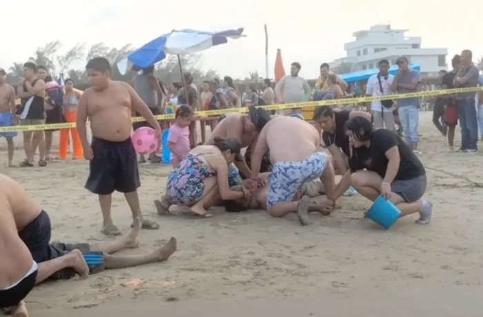 Cuatro integrantes de una familia de turistas mueren en playas de Tuxpan, Veracruz.